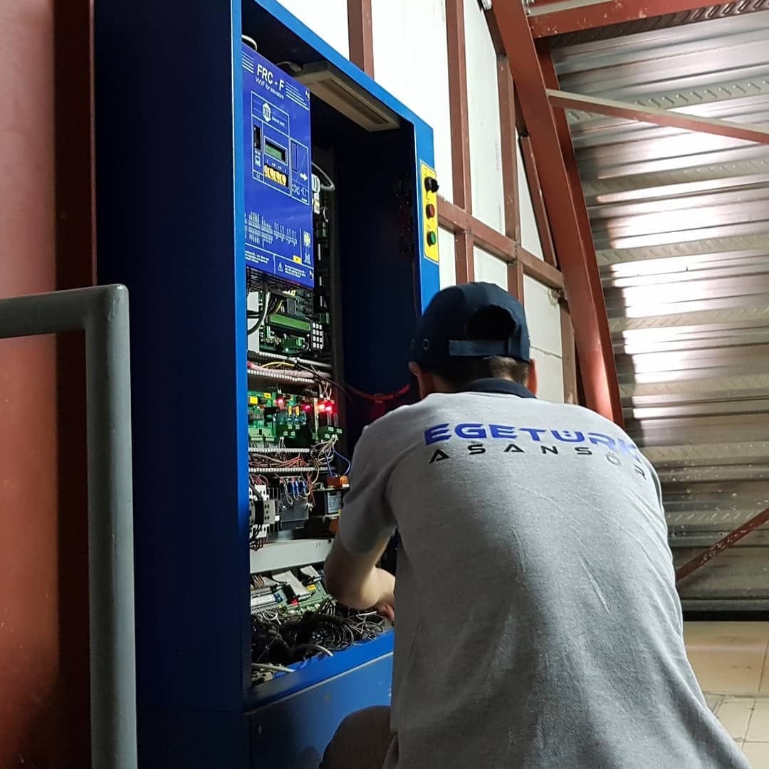 Acil Asansör Servisi Instagram