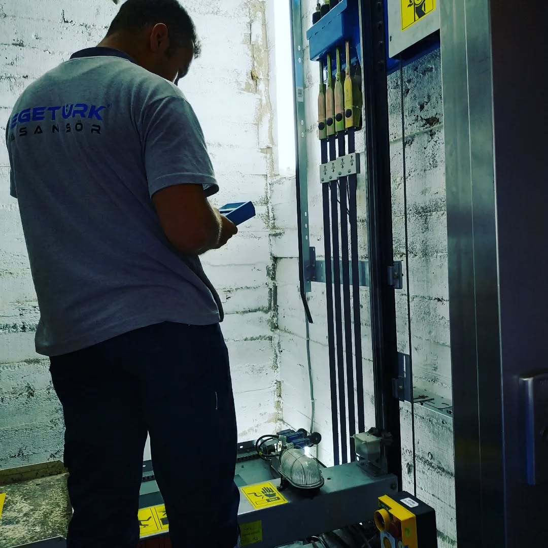 Acil Asansör Servisi Instagram